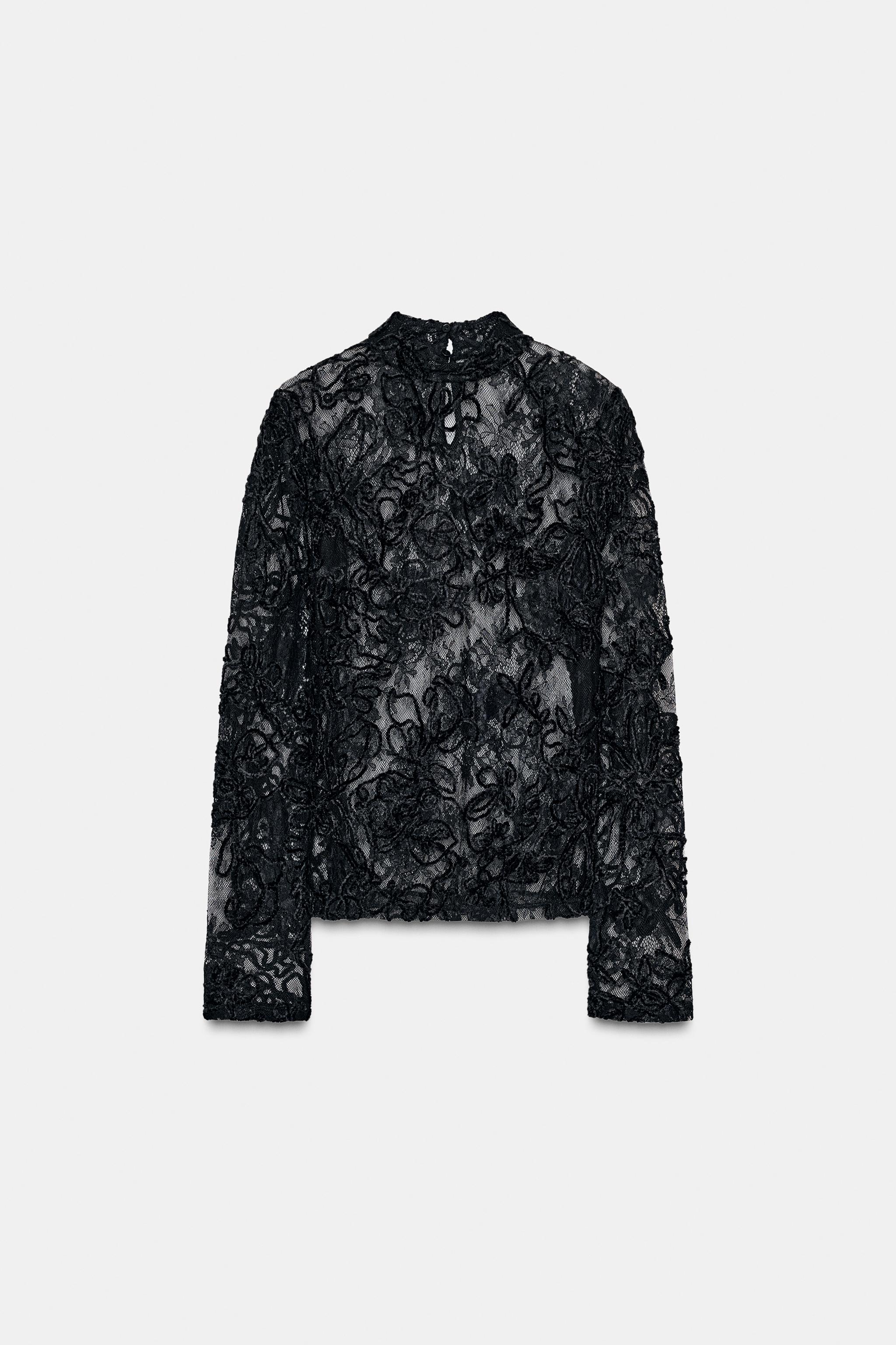 LACE LONG SLEEVE TOP